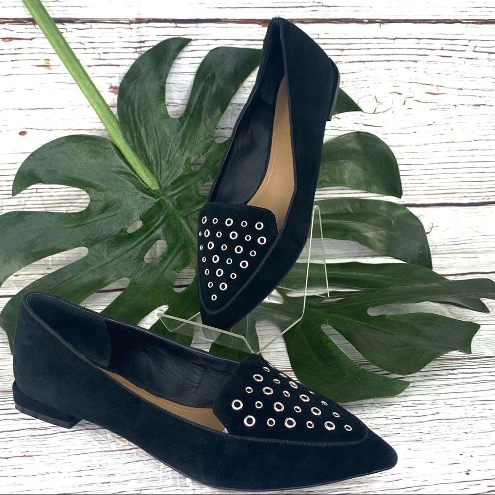 Tahari Flats Esther Suede Grommet Detail Pointed Toe‎ Black 7.5